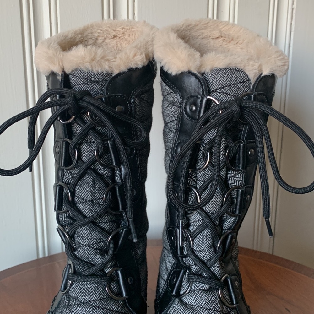 JBU Winter Boots Black Size 7 - Picture 2 of 13